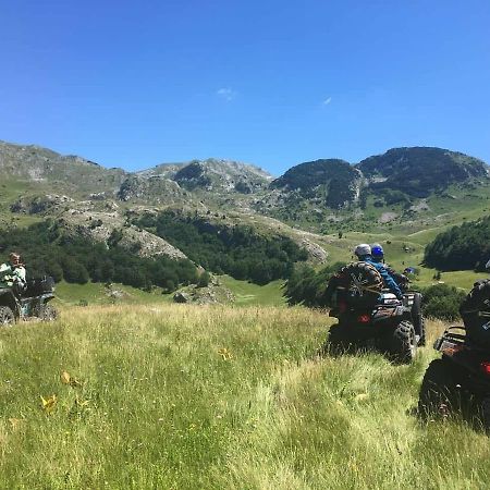 Apartman Sutjeska Tjentiste Bagian luar foto