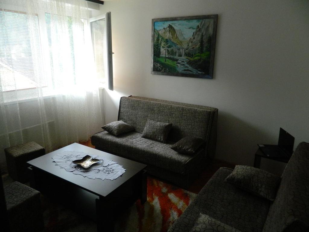 Apartman Sutjeska Tjentiste Bagian luar foto