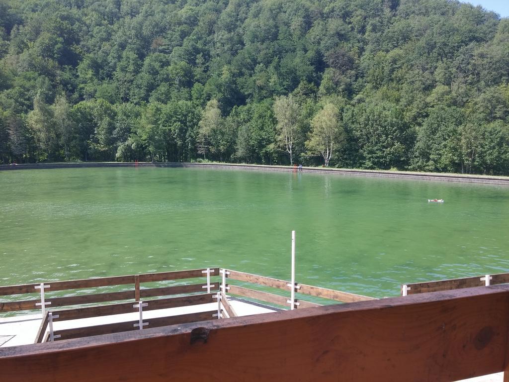Apartman Sutjeska Tjentiste Bagian luar foto