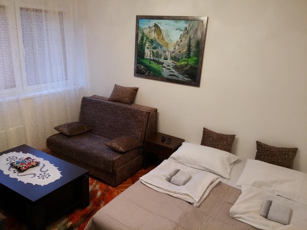 Apartman Sutjeska Tjentiste Bagian luar foto
